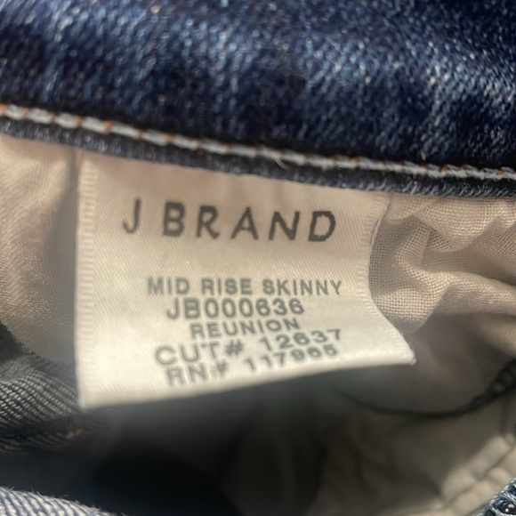 J BRAND Reunion Mid Rise Skinny Jeans - Picture 12 of 12